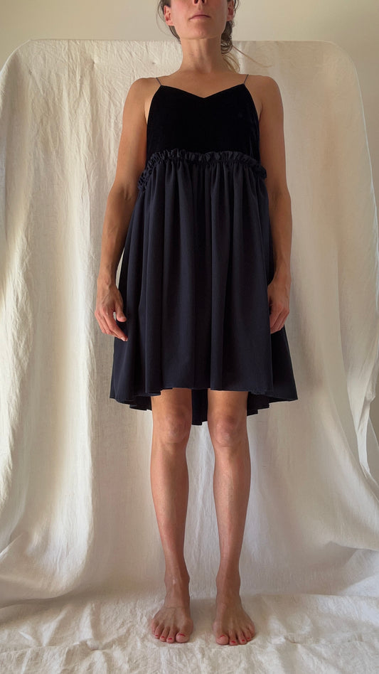 Robe Ty Bi matière velours et microfibre bleu marine