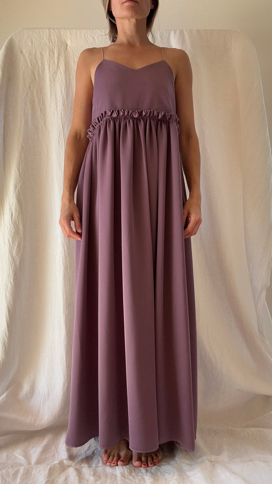 Robe Ty crêpe envers satin mauve longue