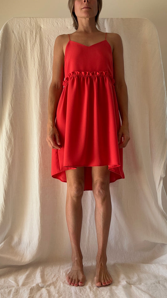 Robe Ty crêpe envers satin (côté crêpe) corail courte