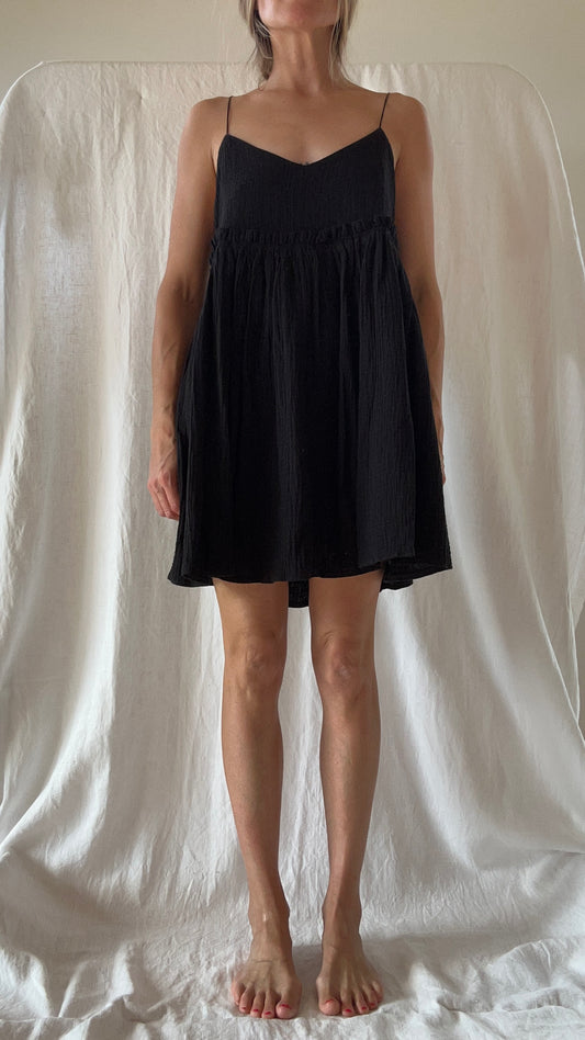 Robe Lou double gaze de coton noire courte